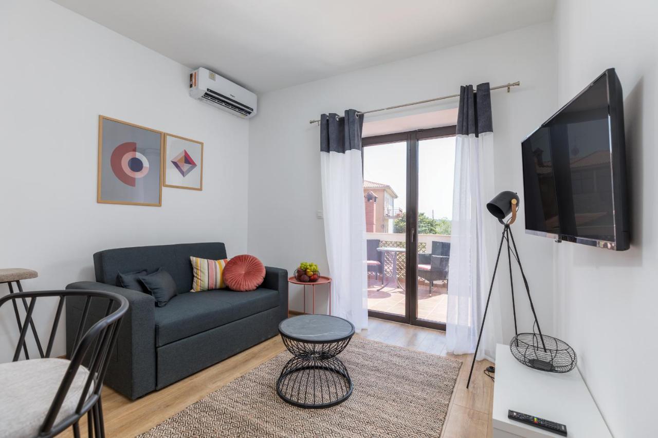 Wine House Apartments & Rooms Marceta Fazana Bagian luar foto