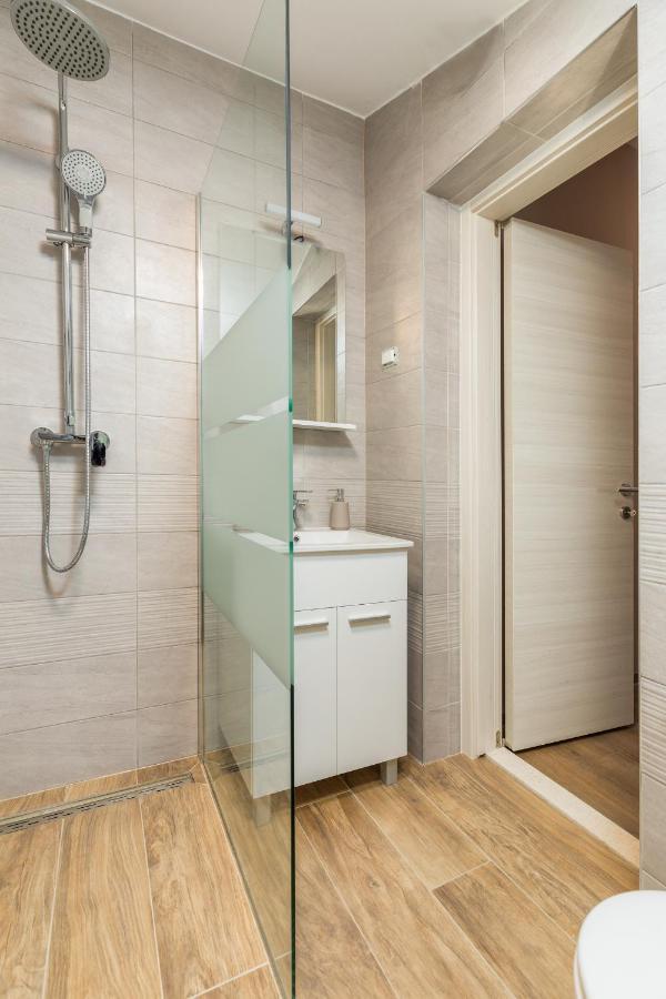 Wine House Apartments & Rooms Marceta Fazana Bagian luar foto