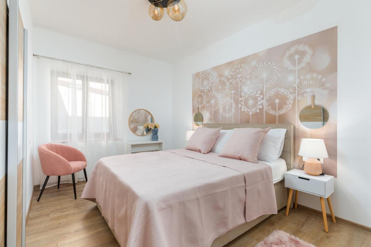 Wine House Apartments & Rooms Marceta Fazana Bagian luar foto