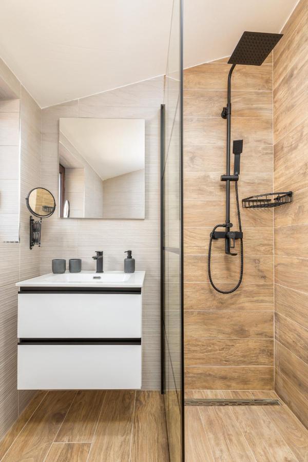 Wine House Apartments & Rooms Marceta Fazana Bagian luar foto